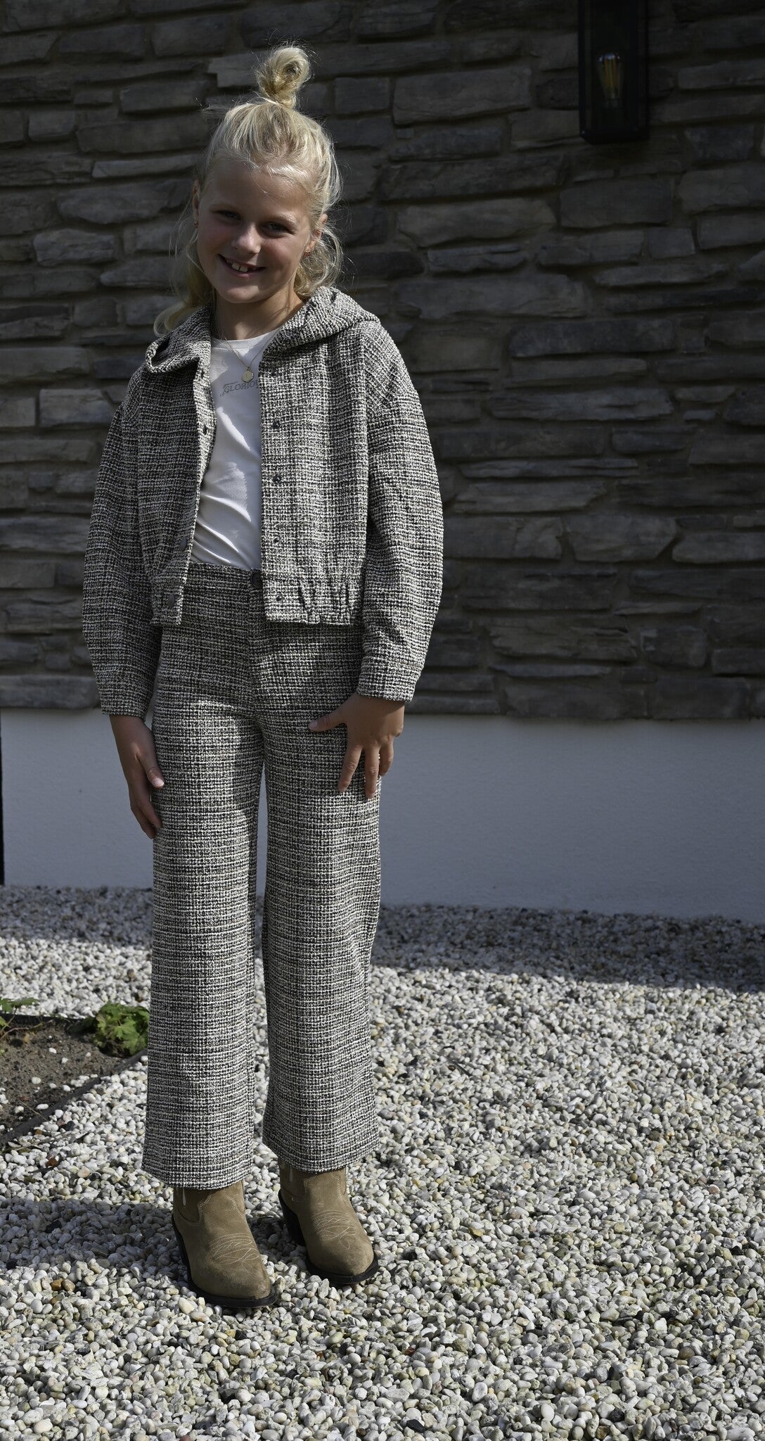 LEVV trui meisje Nelil sweater Dark Taupe taupe
