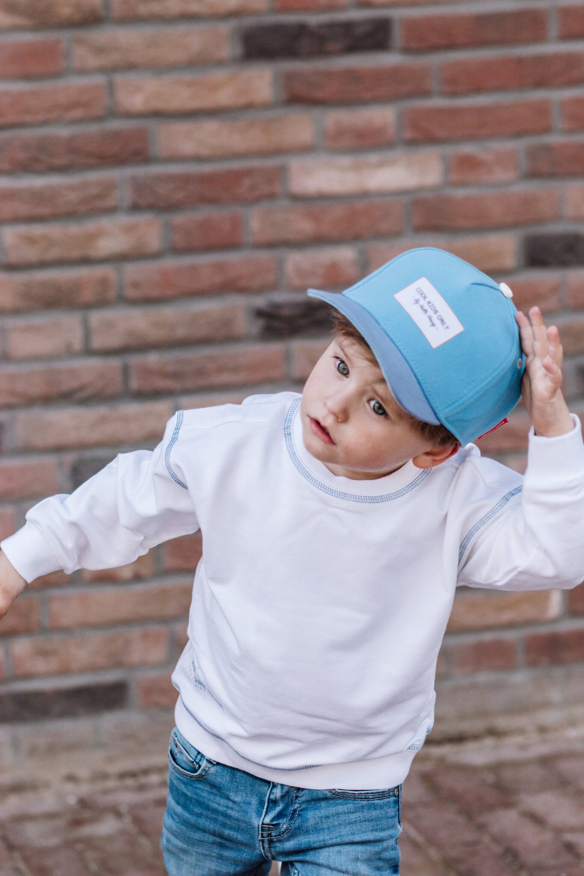 LEVV trui jongen Melvin oversized sweater wit