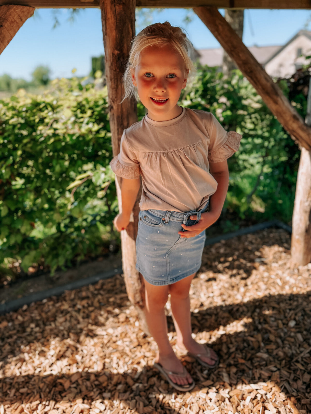 LEVV shirt meisje Sela T-shirt Sand zandkleur