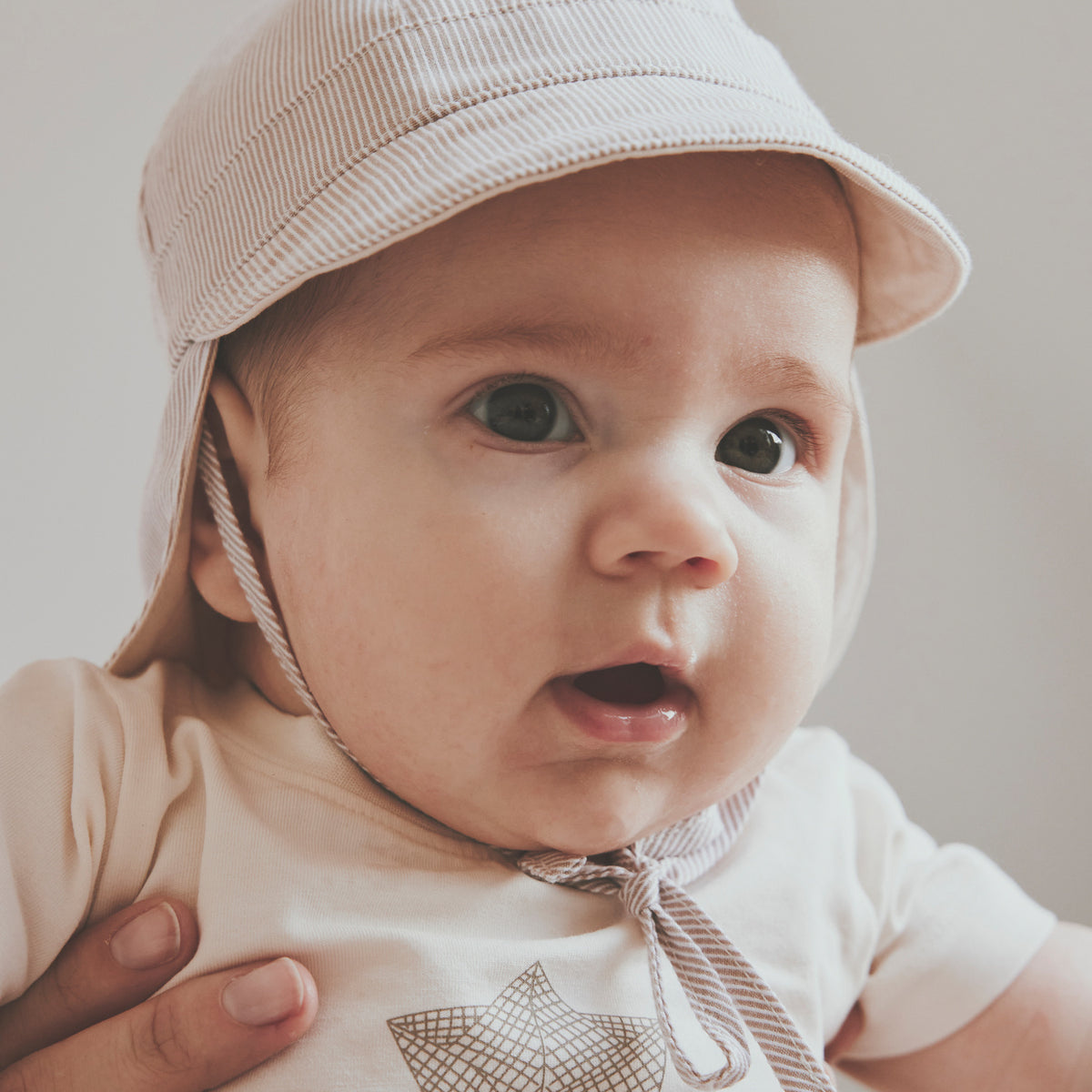 Huttelihut T-shirt baby SS Boat Antique White gebroken wit