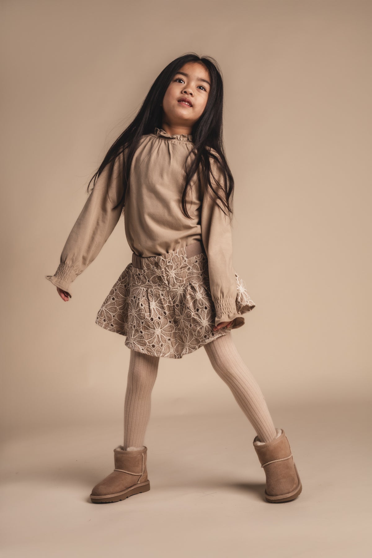 BAJE longsleeve meisje Healy Taupe Light (lichttaupe)