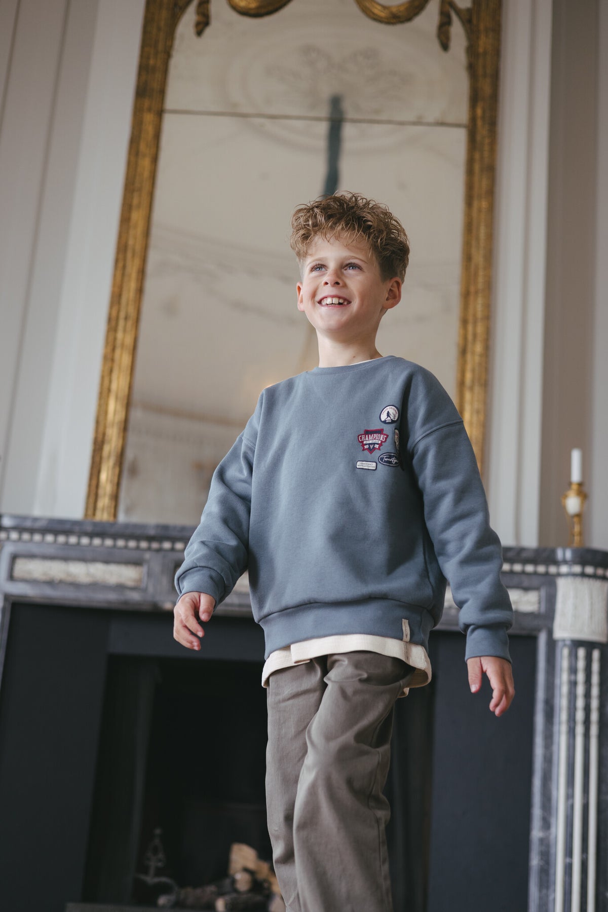 LEVV sweater jongen Dawson Mid Blue (middelblauw)