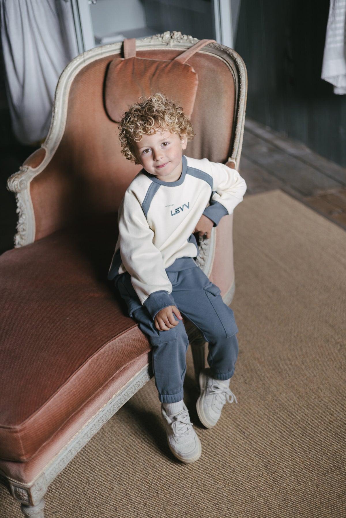LEVV sweater jongen Deacon Cotton Cream (crème)