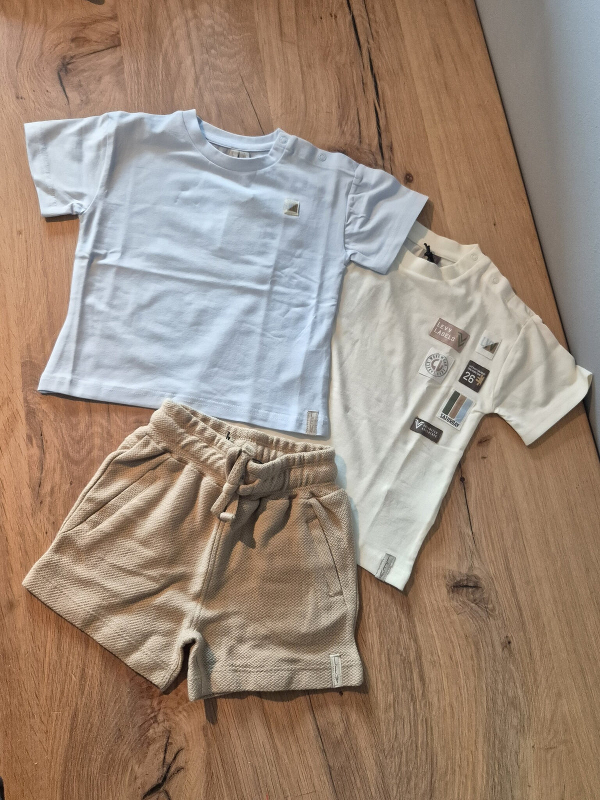 LEVV shirt meisje Banu T-shirt White Cream wit crème