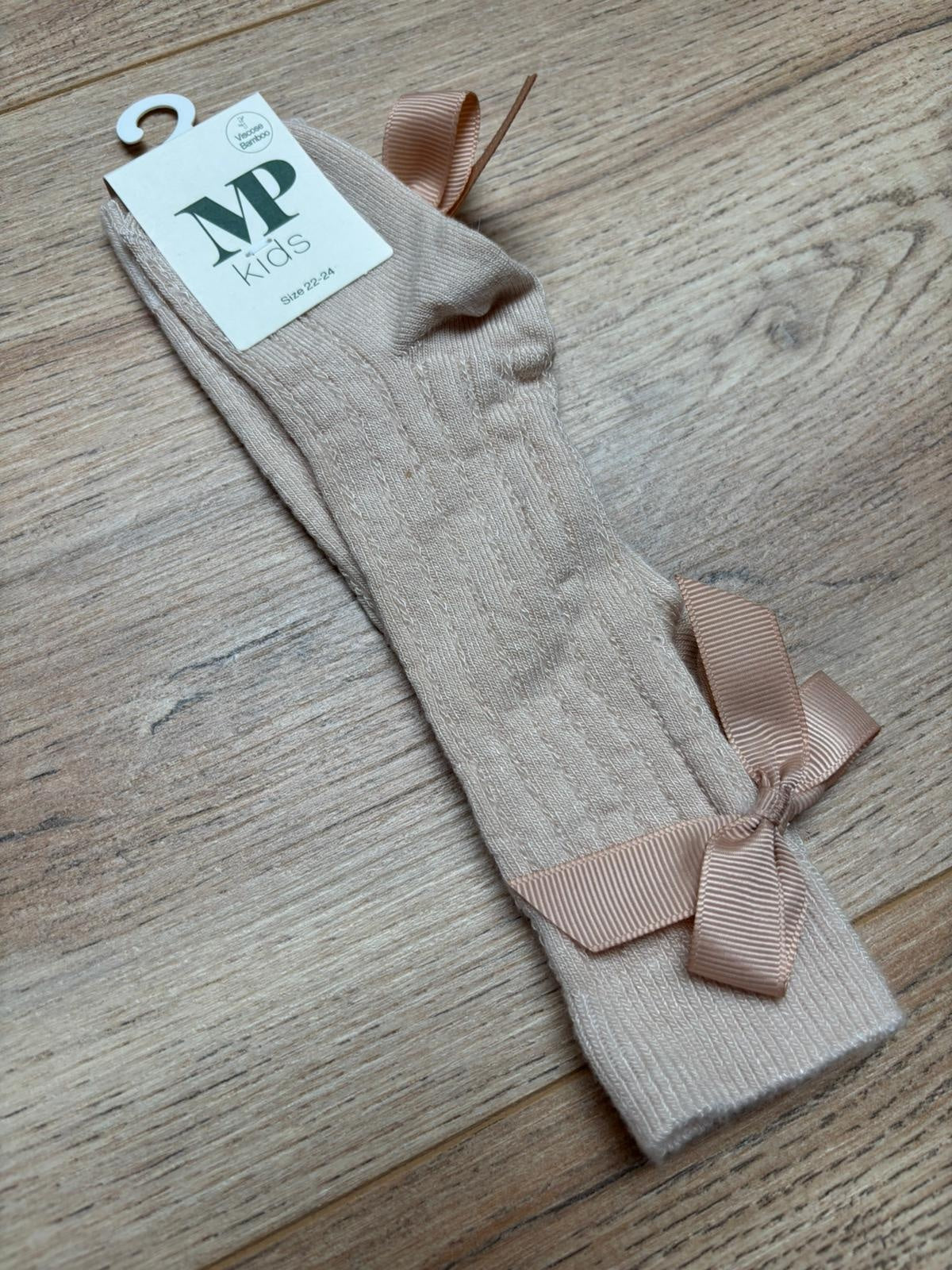 MP Denmark | Liva Knee Socks - bow | Ecru