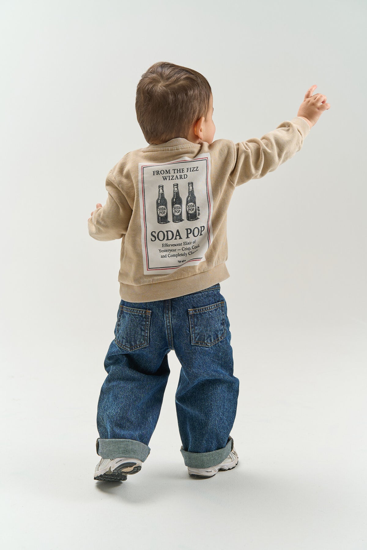 THE NEW sweater jongen Valter Humus (zand)