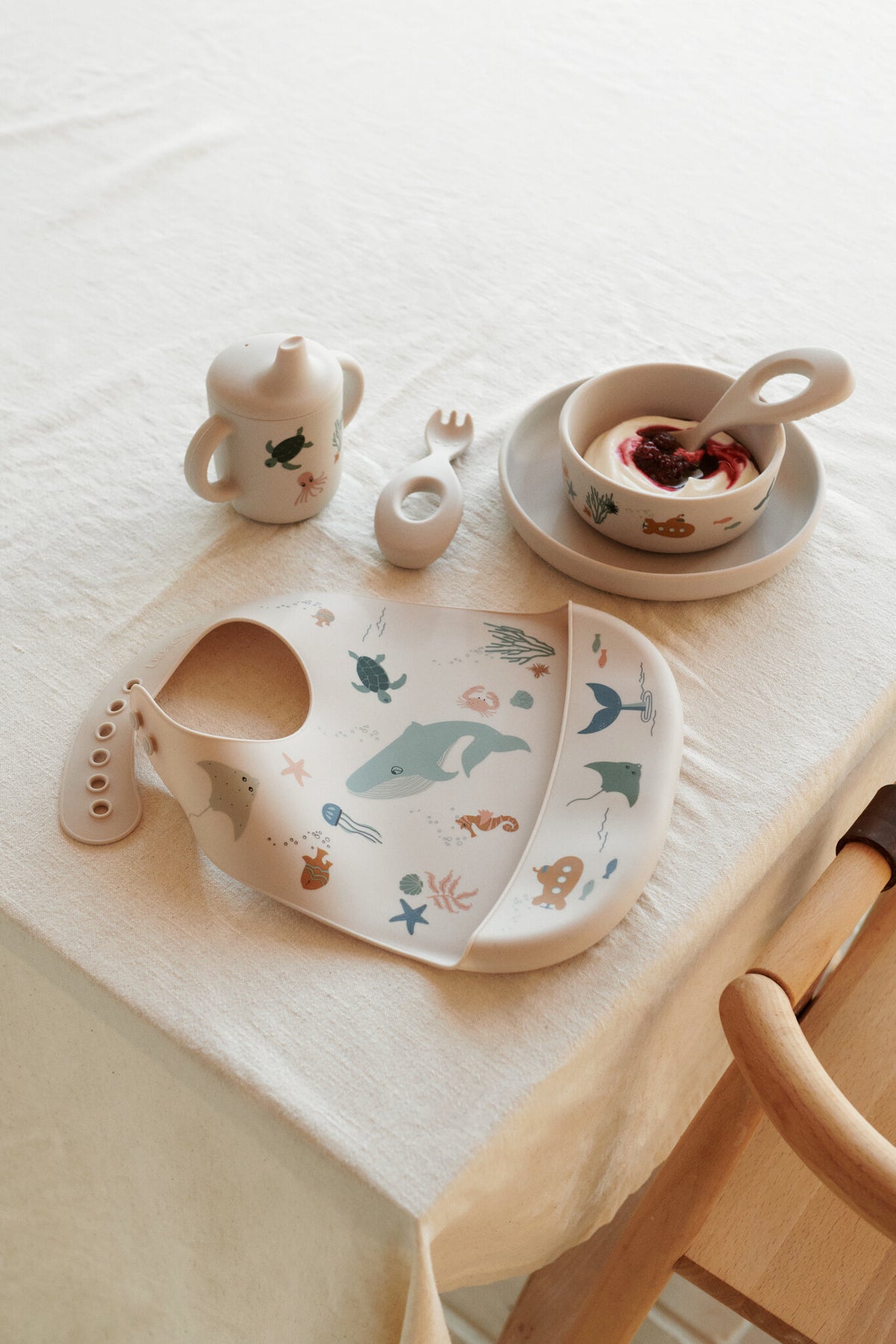 LIEWOOD siliconen slabbetjes kind Tilda set van 2 (Sea Creature / Sandy)