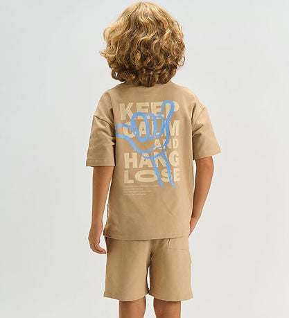 The New shirt jongen Titus Tee Humus (bruin)
