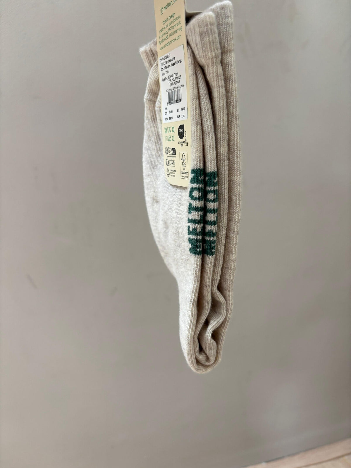 MP Denmark | Vertical stripes socks | Light Beige Melange