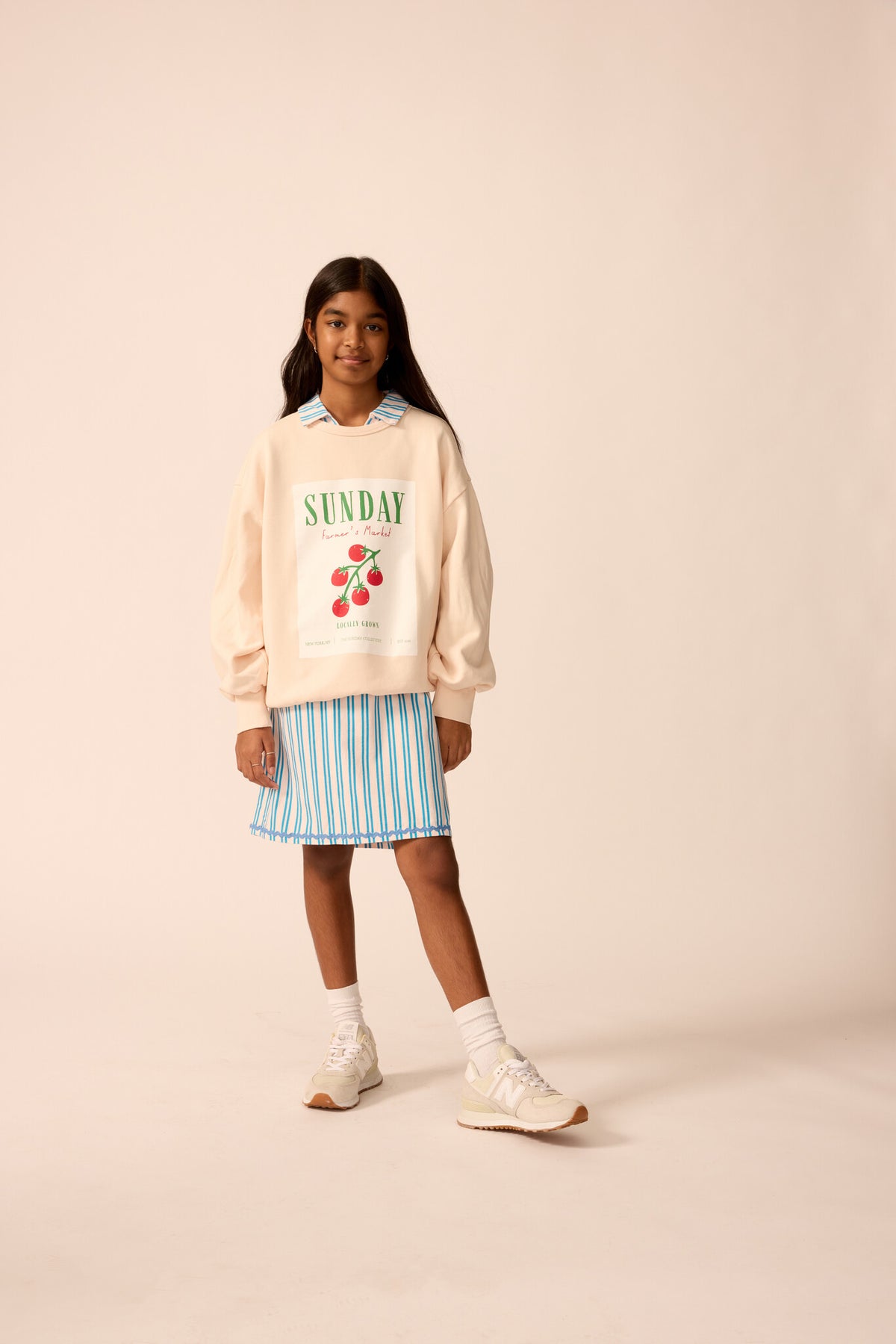 The Sunday Collective sweatshirt meisje Organic Weekend Sweatshirt Peach perzik
