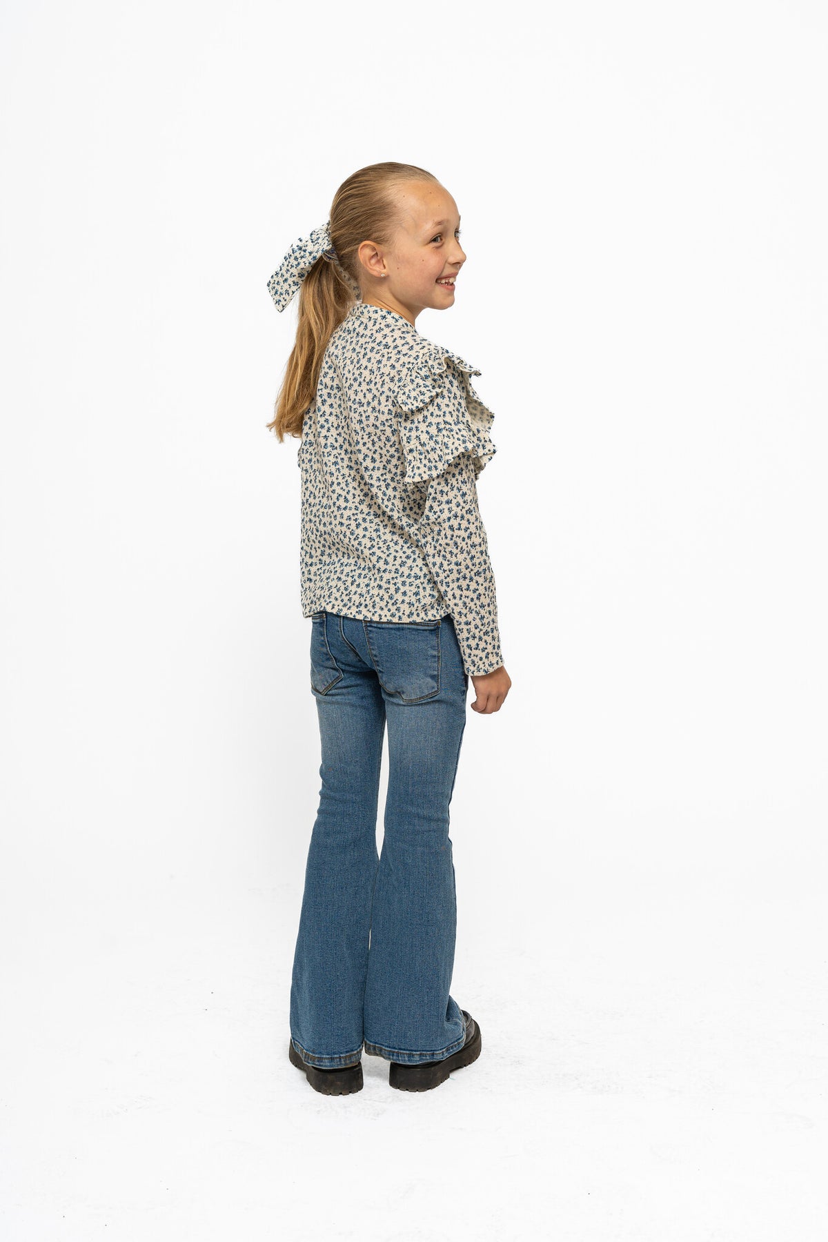 The New shirt kind Niki L/S Shirt White Swan AOP (wit met print)